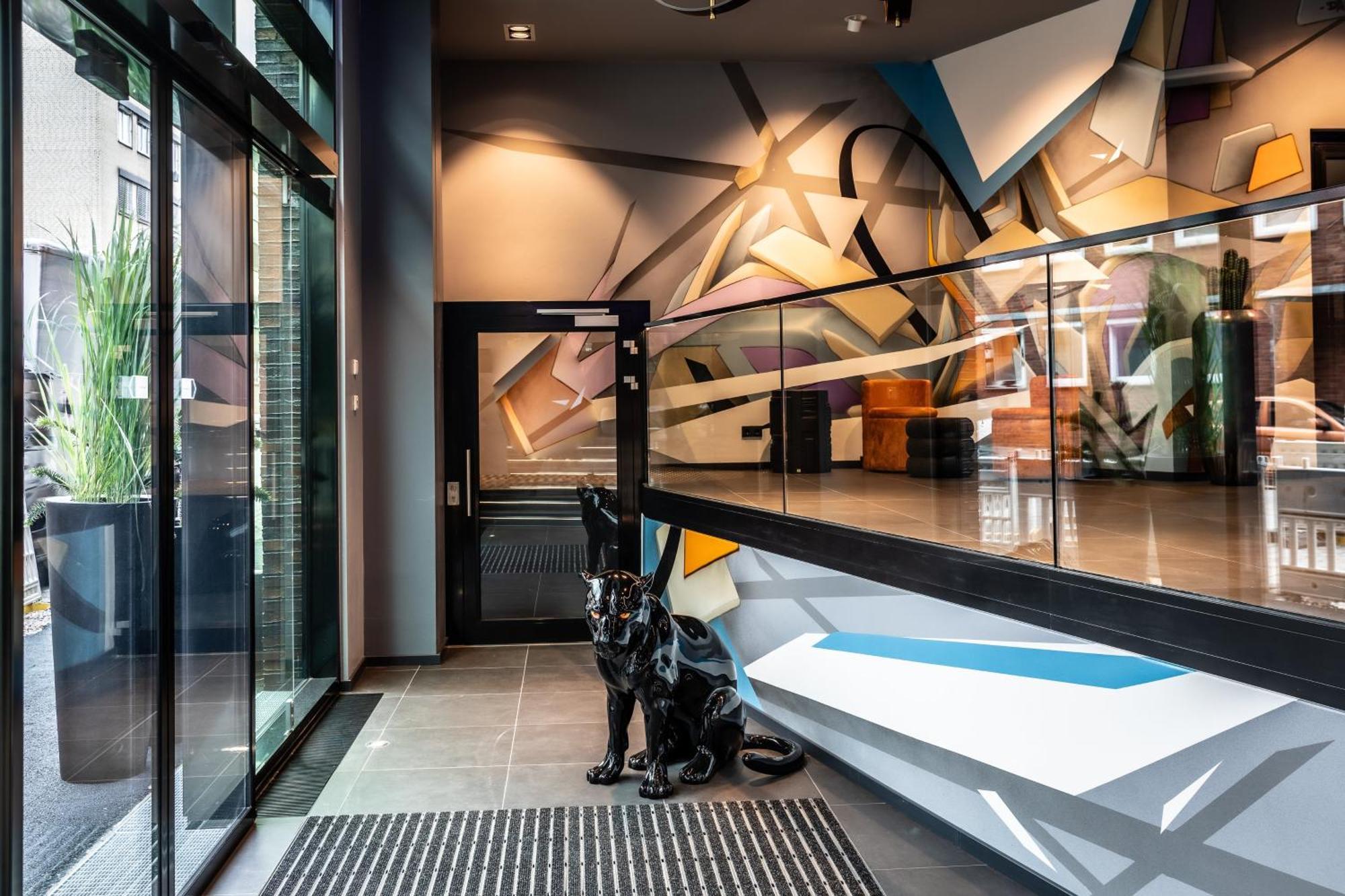 Nyx Hotel Hamburg By Leonardo Hotels Exterior photo